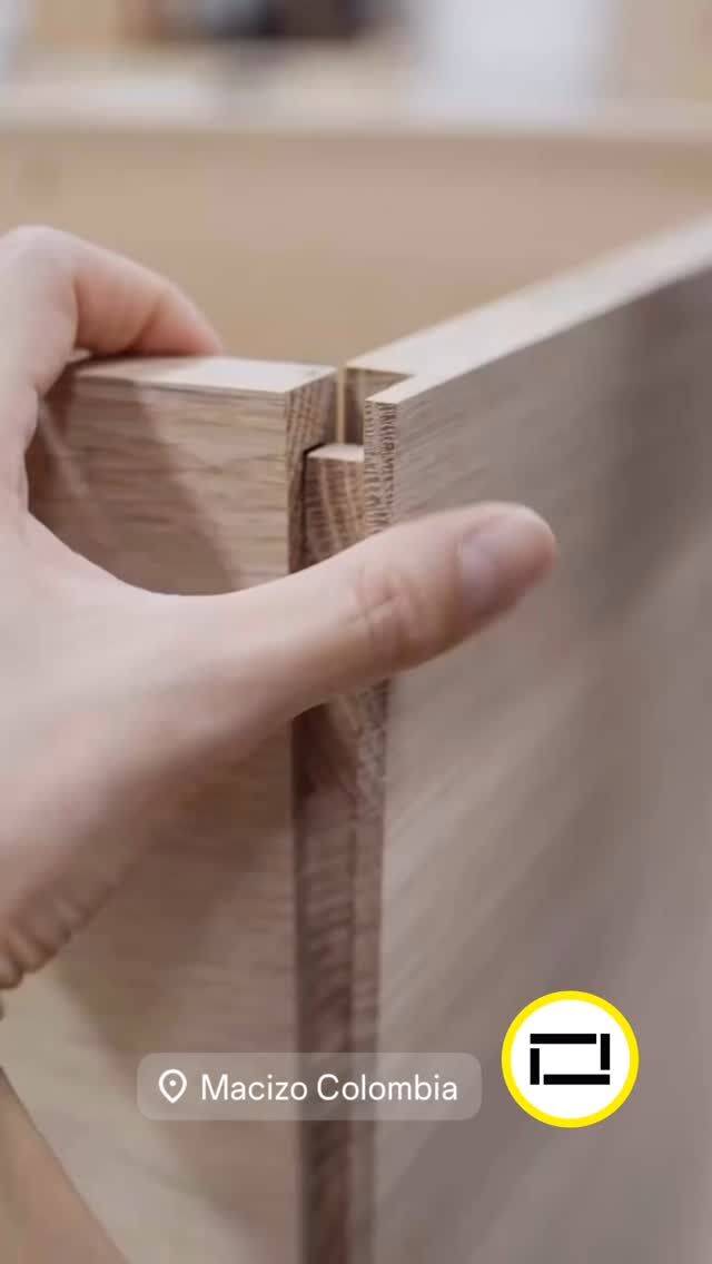 Tienes una idea en mente nosotros la fabricamos en macizo Colombia, creemos que el diseño empieza contigo, tú pones la inspiración, nosotros la forma los materiales y la fuerza porque los mejores muebles nacen de una buena idea la tuya escríbenos y hagamos juntos algo realmente macizo 🔨🪚🪛 Www..Macizocolombia.com
